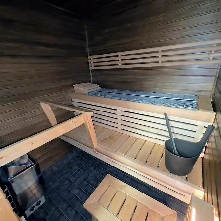 דירה Downtown With Sauna Next To Shopping Center לאפינרנטה